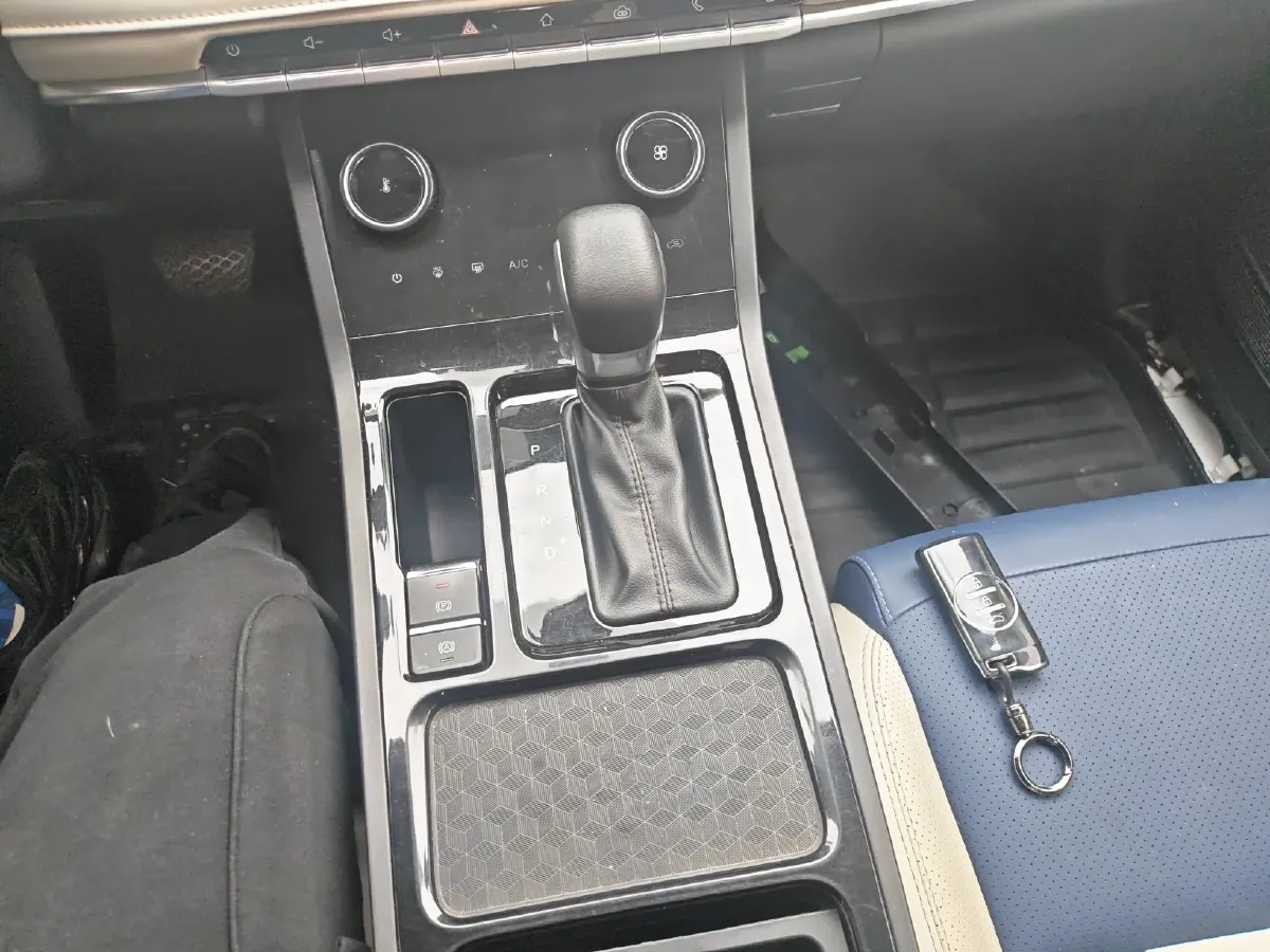 2023 Chery Tiggo 5x 1.5L 120HP L4 CVT,autocango,china used car exporter,china ev exporter,chinese used car exporter,chinese used ev exporter