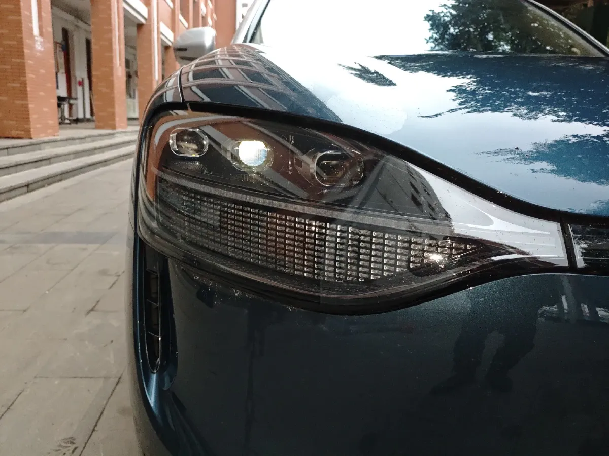 2024 AITO AITO M9 1.5T 152HP L4 REEV 42KWH,autocango,china used car exporter,china ev exporter,chinese used car exporter,chinese used ev exporter