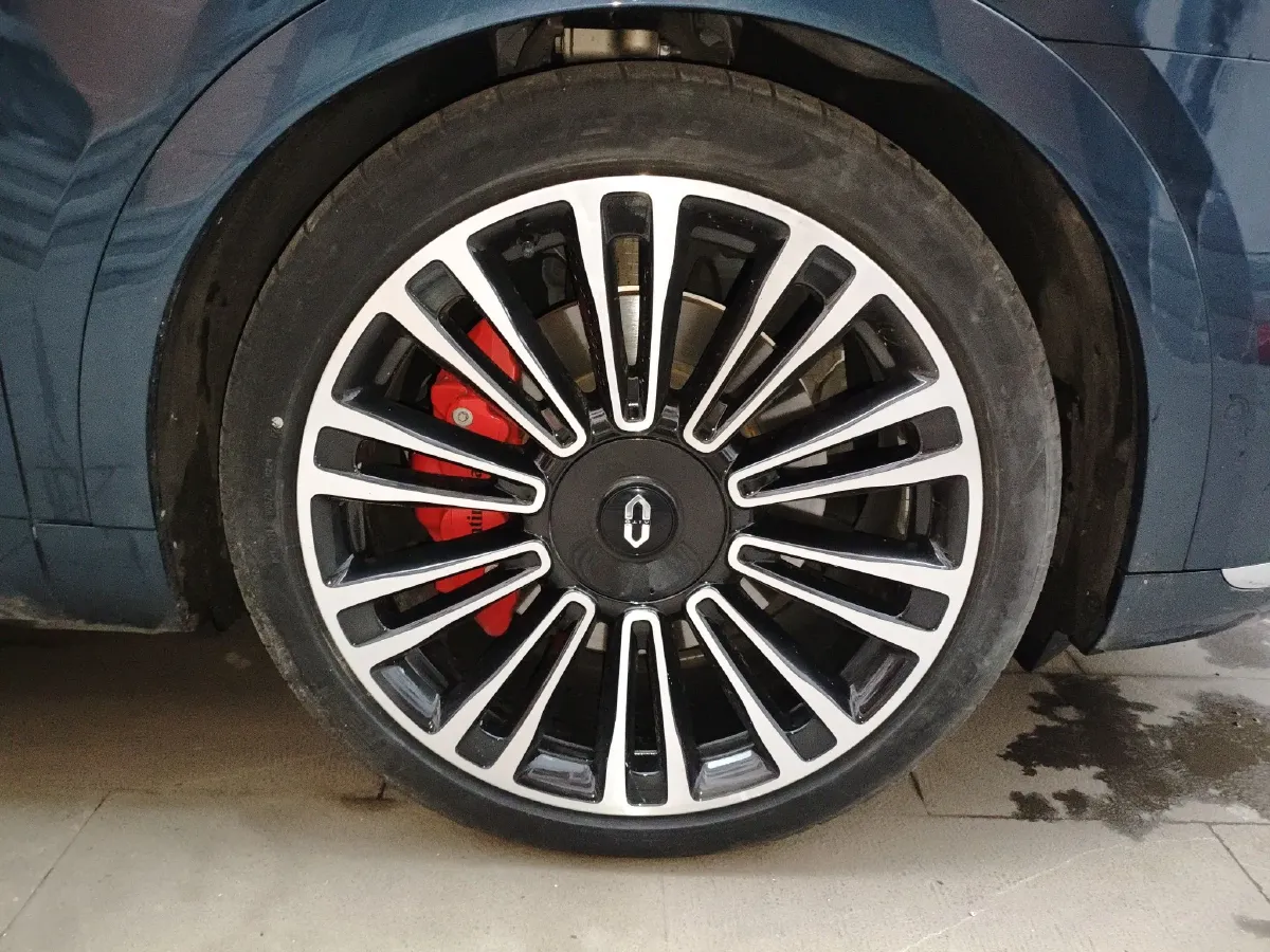 2024 AITO AITO M9 1.5T 152HP L4 REEV 42KWH,autocango,china used car exporter,china ev exporter,chinese used car exporter,chinese used ev exporter