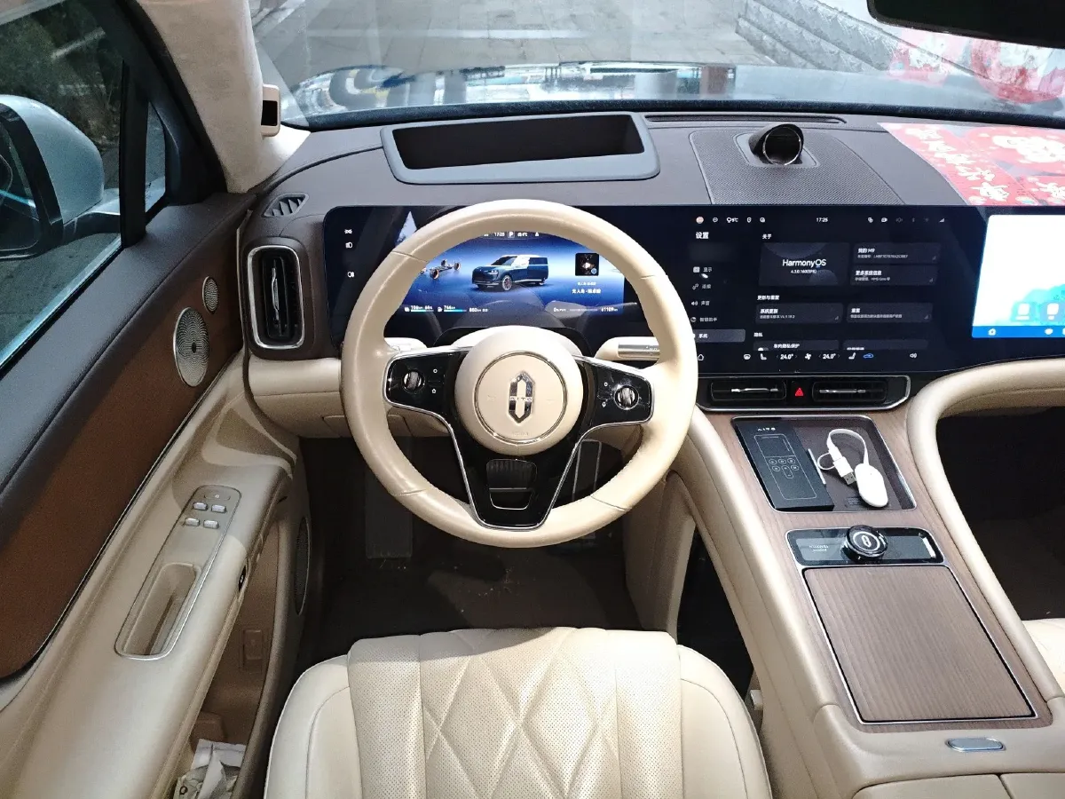 2024 AITO AITO M9 1.5T 152HP L4 REEV 42KWH,autocango,china used car exporter,china ev exporter,chinese used car exporter,chinese used ev exporter