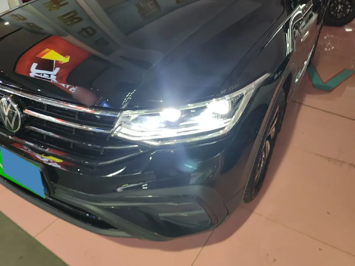 2024 Volkswagen Tiguan L 1.5T 160HP L4 7DCT,autocango,china used car exporter,china ev exporter,chinese used car exporter,chinese used ev exporter