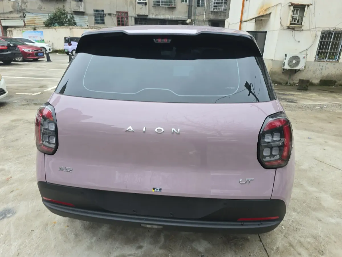 2025 Aion AION UT BEV,autocango,china used car exporter,china ev exporter,chinese used car exporter,chinese used ev exporter