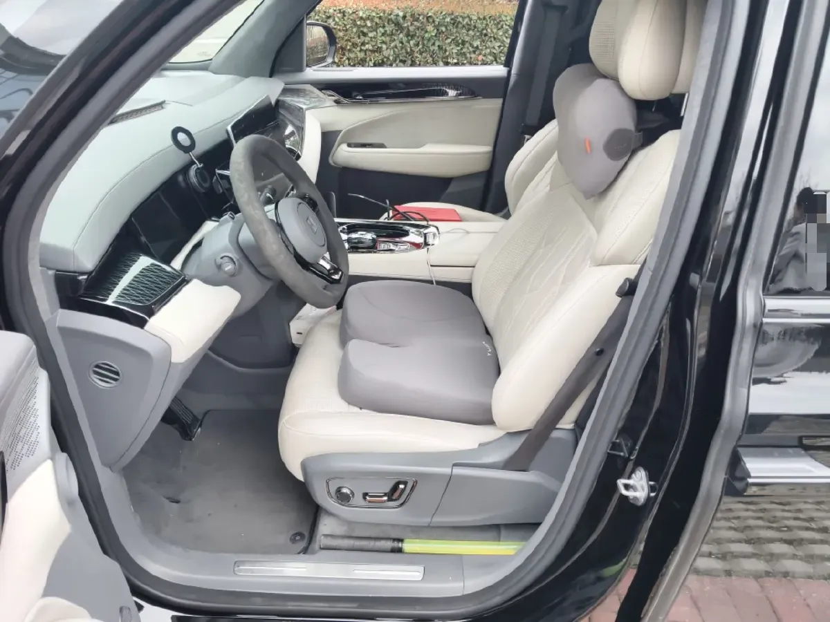 2022 Zeekr 009 BEV 140KWH,autocango,china used car exporter,china ev exporter,chinese used car exporter,chinese used ev exporter