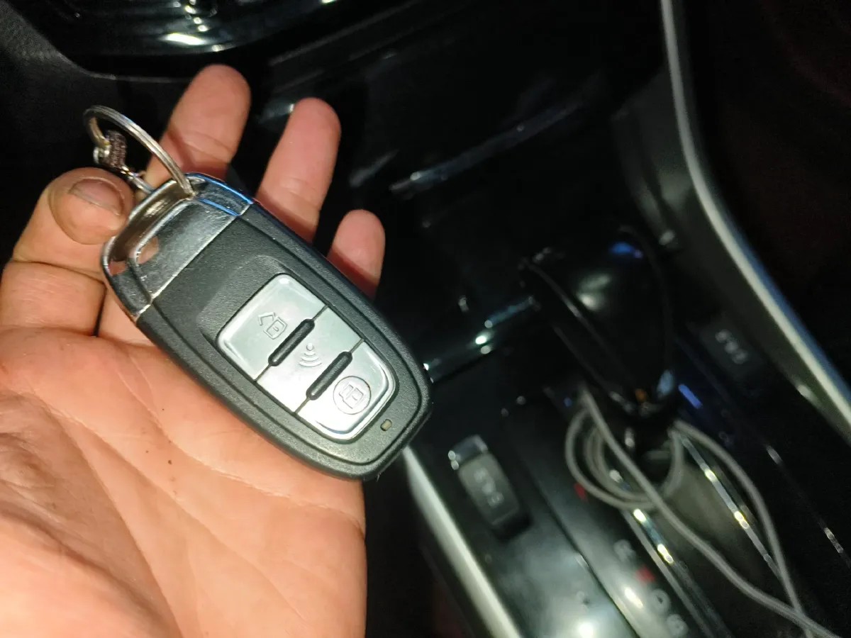 2016 Honda Accord 2.0L 155HP L4 CVT,autocango,china used car exporter,china ev exporter,chinese used car exporter,chinese used ev exporter