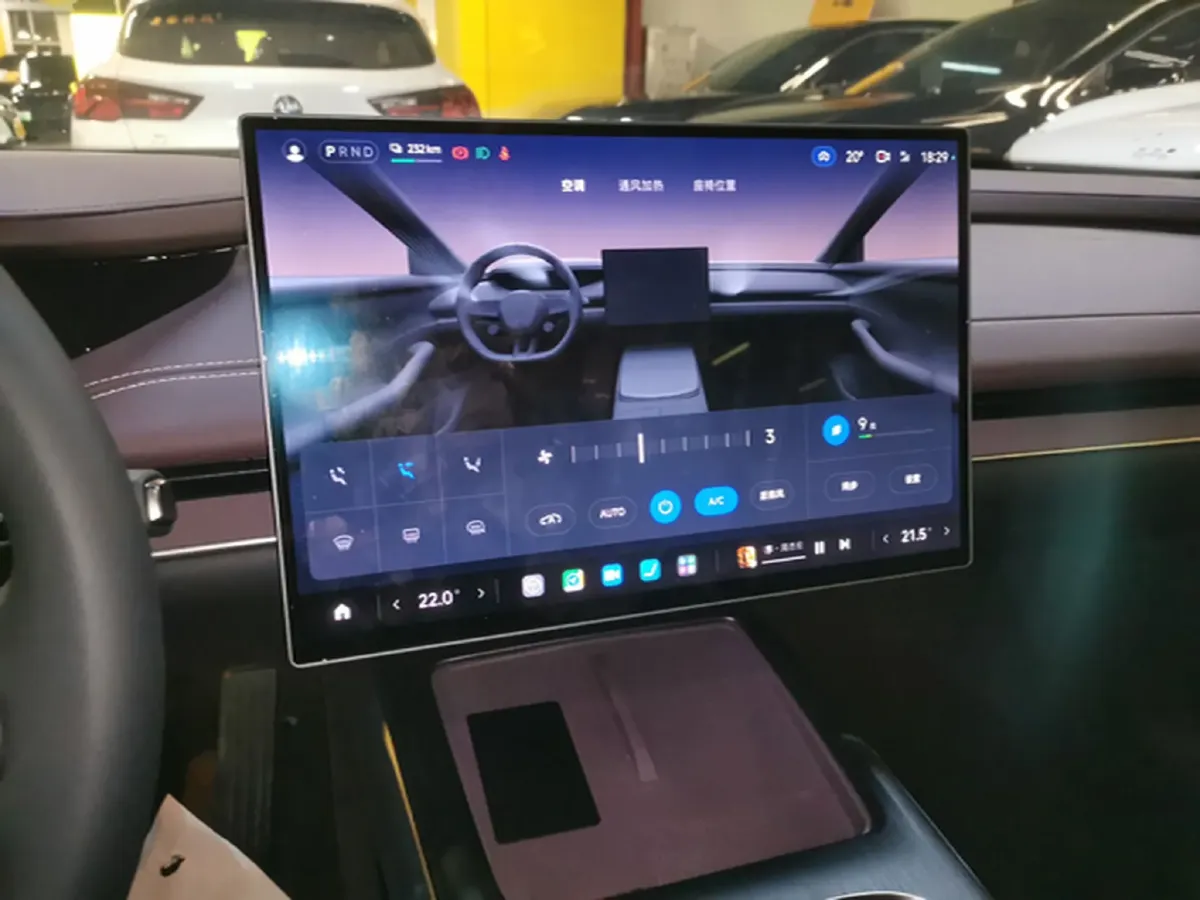 2024 MI SU7 BEV 73.6KWH,autocango,china used car exporter,china ev exporter,chinese used car exporter,chinese used ev exporter