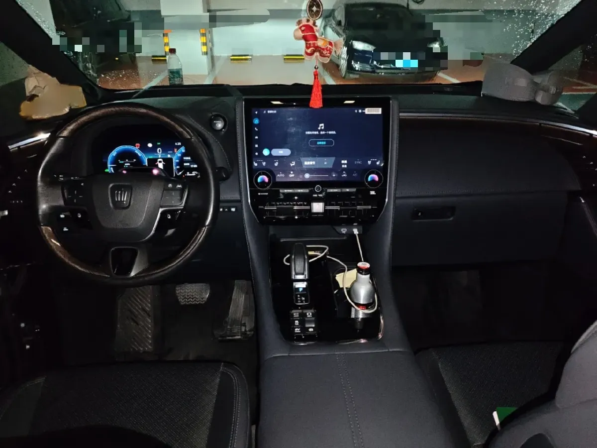 2024 Toyota Vellfire 2.5L 190HP L4 E-CVT Hybrid,autocango,china used car exporter,china ev exporter,chinese used car exporter,chinese used ev exporter