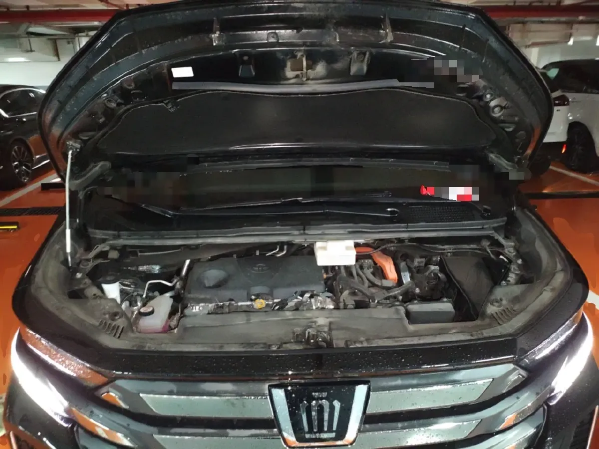 2024 Toyota Vellfire 2.5L 190HP L4 E-CVT Hybrid,autocango,china used car exporter,china ev exporter,chinese used car exporter,chinese used ev exporter