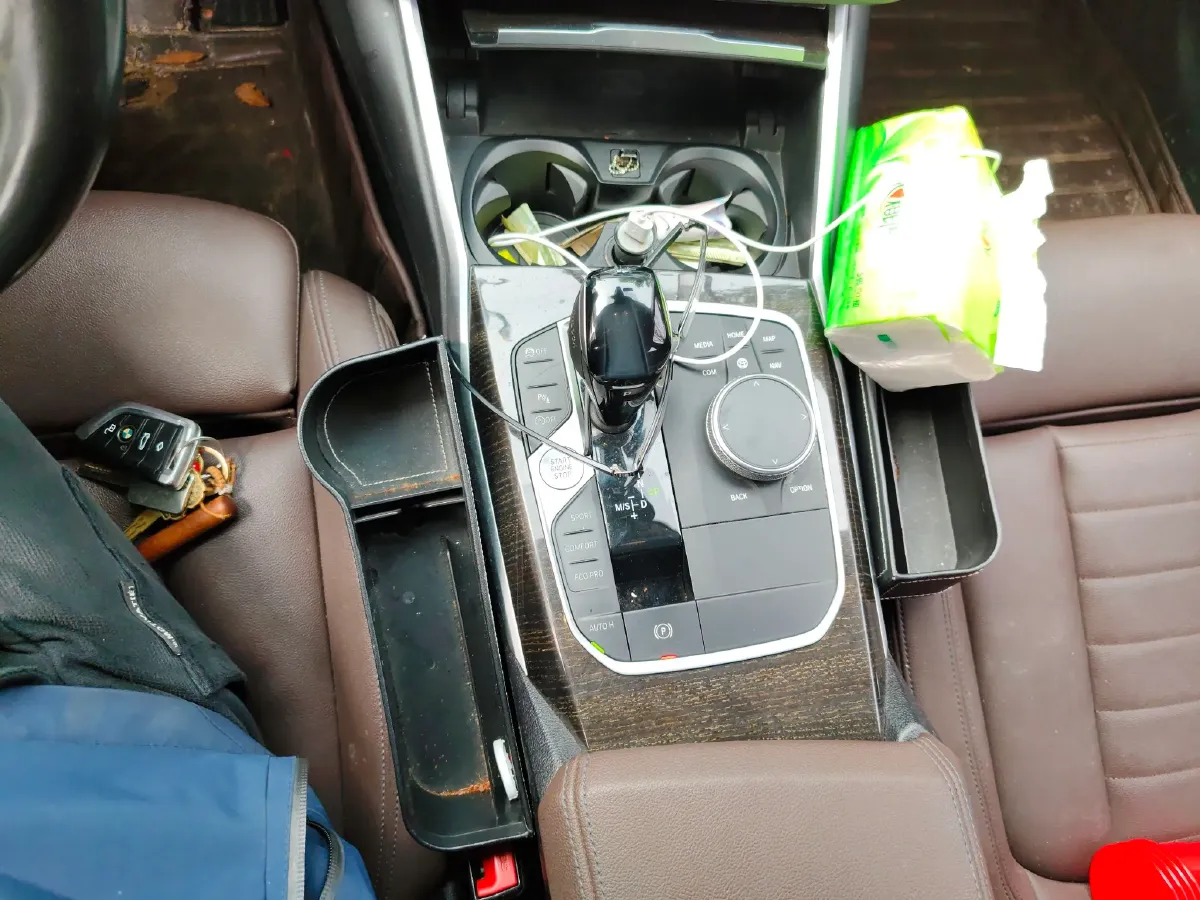 2020 BMW 3 Series 2.0T 184HP L4 8AT,autocango,china used car exporter,china ev exporter,chinese used car exporter,chinese used ev exporter