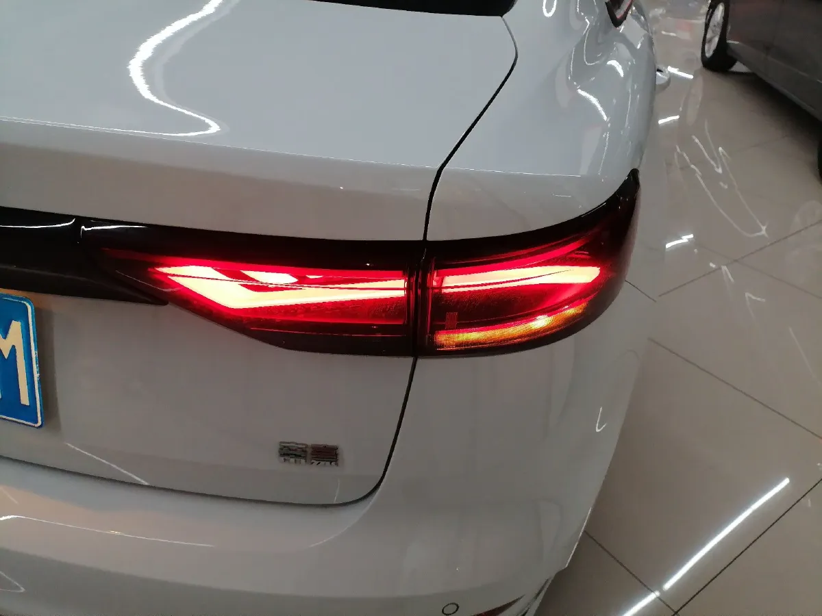 2025 MG 5 1.5L 129HP L4 CVT,autocango,china used car exporter,china ev exporter,chinese used car exporter,chinese used ev exporter