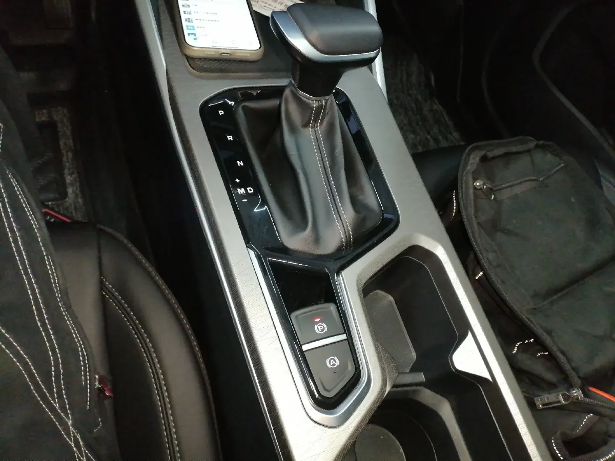 2025 MG 5 1.5L 129HP L4 CVT,autocango,china used car exporter,china ev exporter,chinese used car exporter,chinese used ev exporter