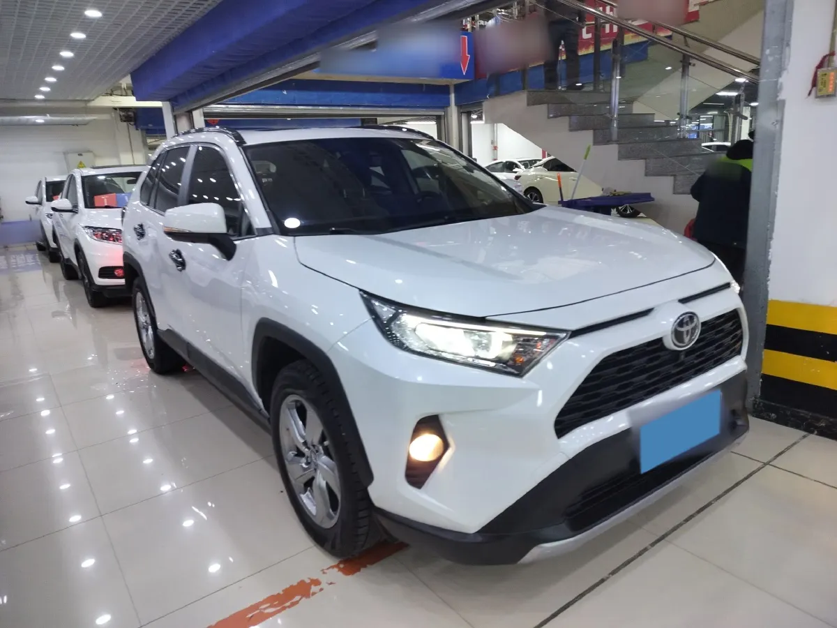 2020 Toyota RAV4 2.0L 171HP L4 CVT,autocango,china used car exporter,china ev exporter,chinese used car exporter,chinese used ev exporter