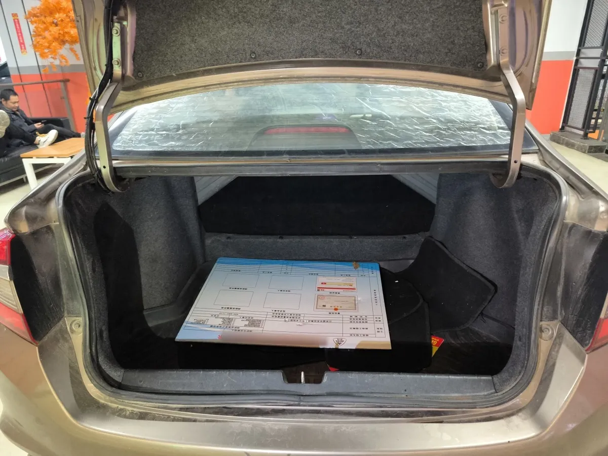 2016 Honda Greiz 1.5L 131HP L4 CVT,autocango,china used car exporter,china ev exporter,chinese used car exporter,chinese used ev exporter