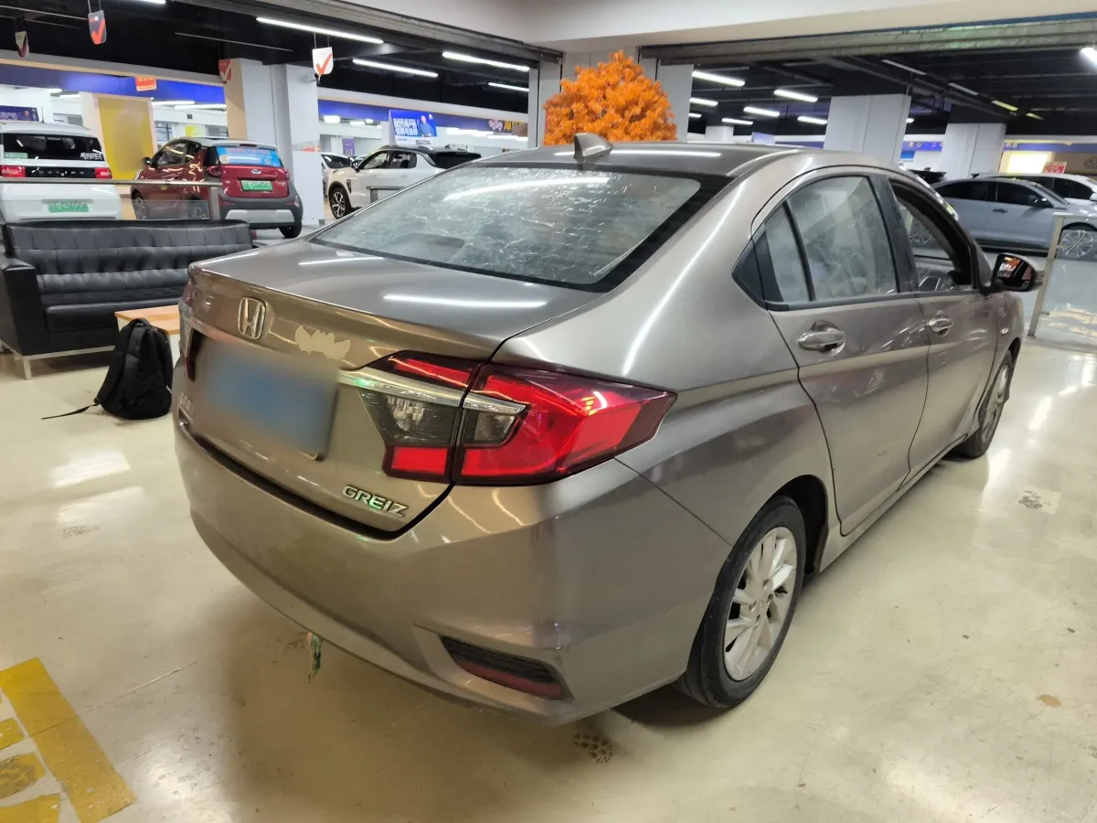 2016 Honda Greiz 1.5L 131HP L4 CVT,autocango,china used car exporter,china ev exporter,chinese used car exporter,chinese used ev exporter