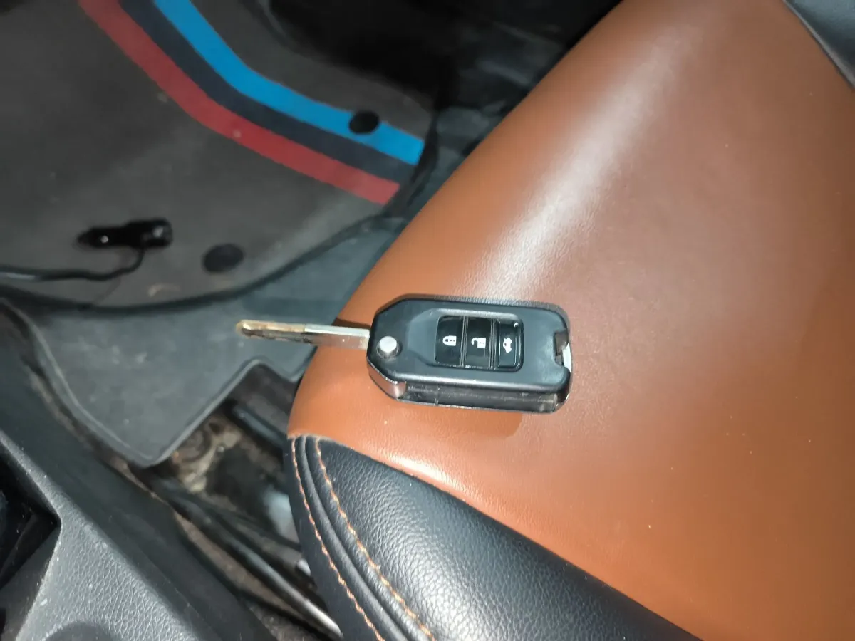 2016 Honda Greiz 1.5L 131HP L4 CVT,autocango,china used car exporter,china ev exporter,chinese used car exporter,chinese used ev exporter