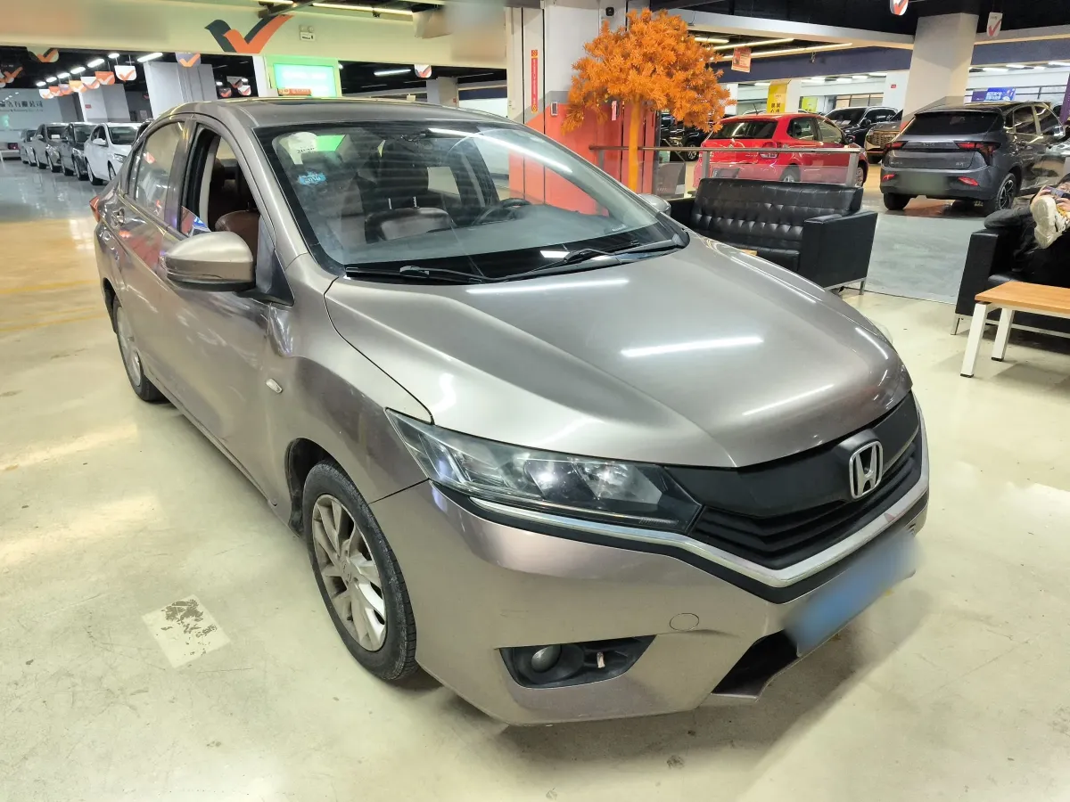 2016 Honda Greiz 1.5L 131HP L4 CVT,autocango,china used car exporter,china ev exporter,chinese used car exporter,chinese used ev exporter