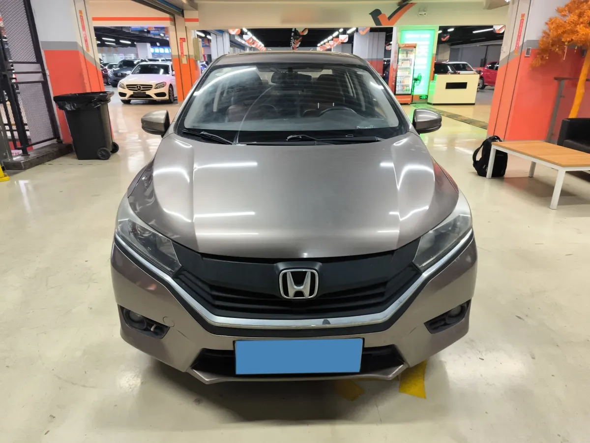 2016 Honda Greiz 1.5L 131HP L4 CVT,autocango,china used car exporter,china ev exporter,chinese used car exporter,chinese used ev exporter