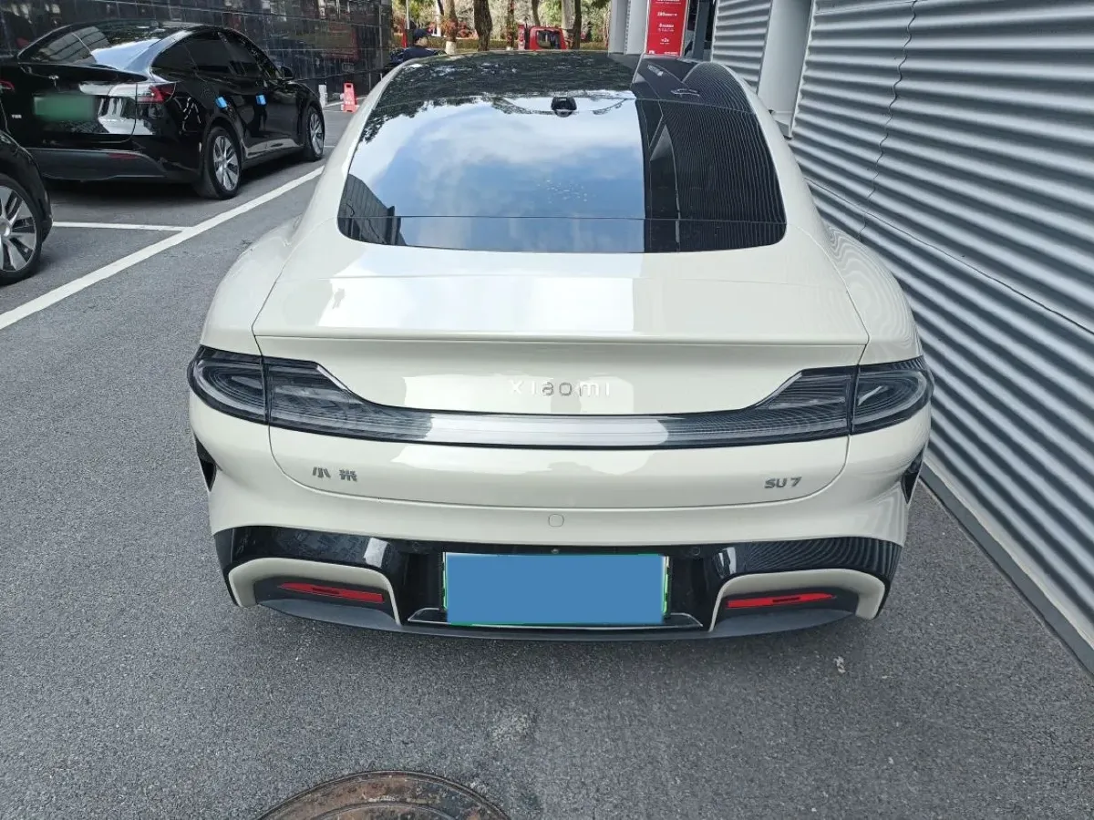 2024 MI SU7 BEV 94.3KWH,autocango,china used car exporter,china ev exporter,chinese used car exporter,chinese used ev exporter