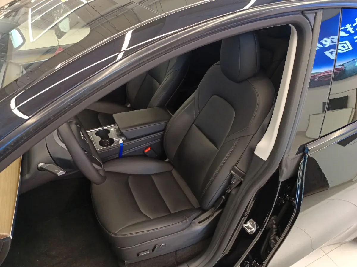 2022 Tesla Model Y BEV 60KWH,autocango,china used car exporter,china ev exporter,chinese used car exporter,chinese used ev exporter