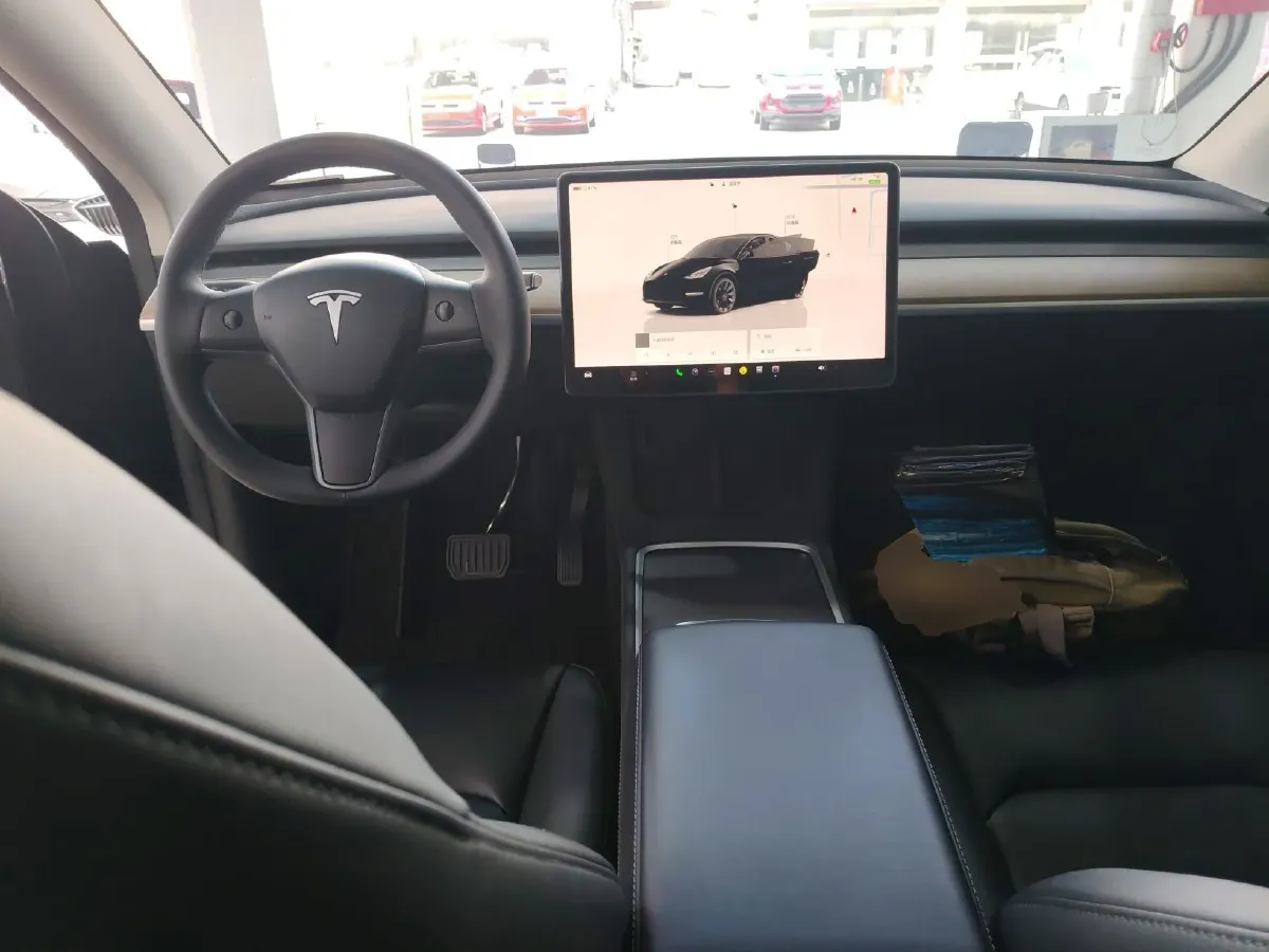 2022 Tesla Model Y BEV 60KWH,autocango,china used car exporter,china ev exporter,chinese used car exporter,chinese used ev exporter