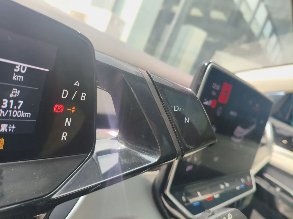 2021 Volkswagen ID.6 Crozz BEV 84.8KWH,autocango,china used car exporter,china ev exporter,chinese used car exporter,chinese used ev exporter