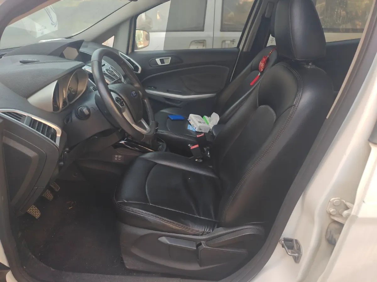 2013 Ford EcoSport 1.5L 110HP L4 5MT,autocango,china used car exporter,china ev exporter,chinese used car exporter,chinese used ev exporter