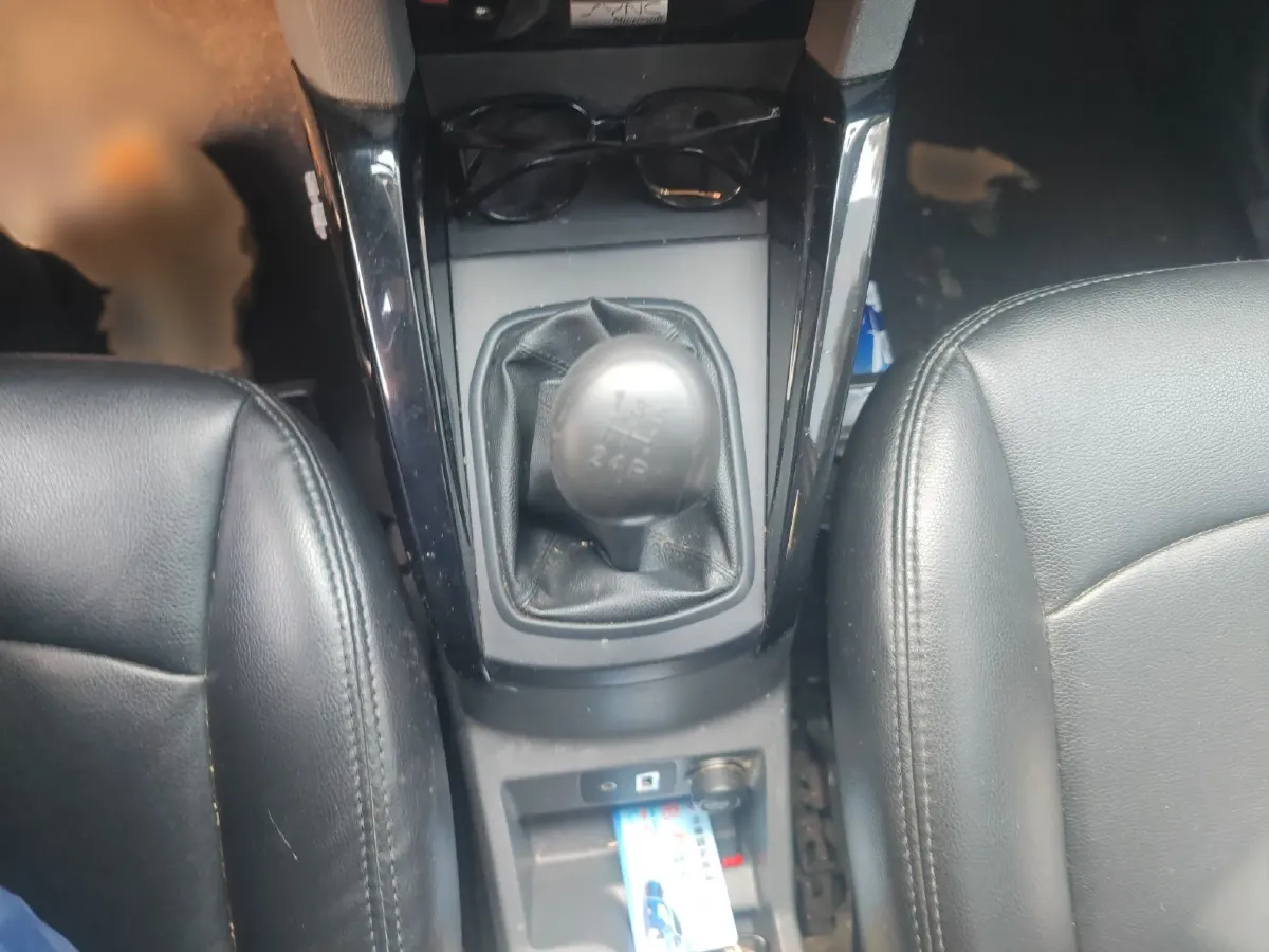 2013 Ford EcoSport 1.5L 110HP L4 5MT,autocango,china used car exporter,china ev exporter,chinese used car exporter,chinese used ev exporter