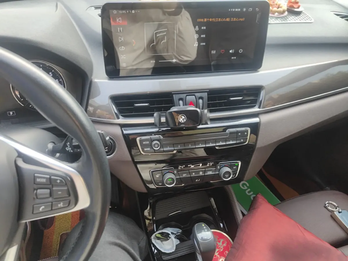 2019 BMW X1 1.5T 136HP L3 6AT,autocango,china used car exporter,china ev exporter,chinese used car exporter,chinese used ev exporter