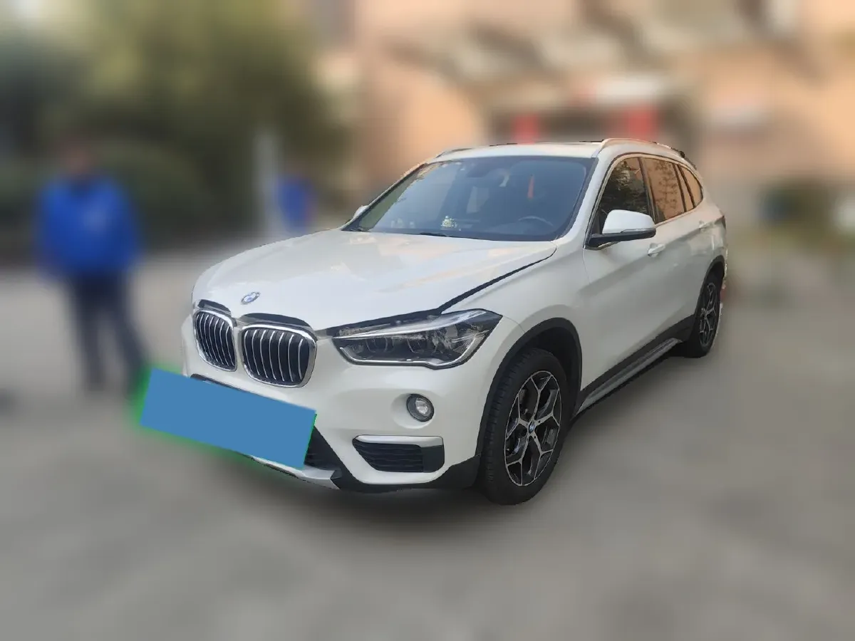 2019 BMW X1 1.5T 136HP L3 6AT,autocango,china used car exporter,china ev exporter,chinese used car exporter,chinese used ev exporter