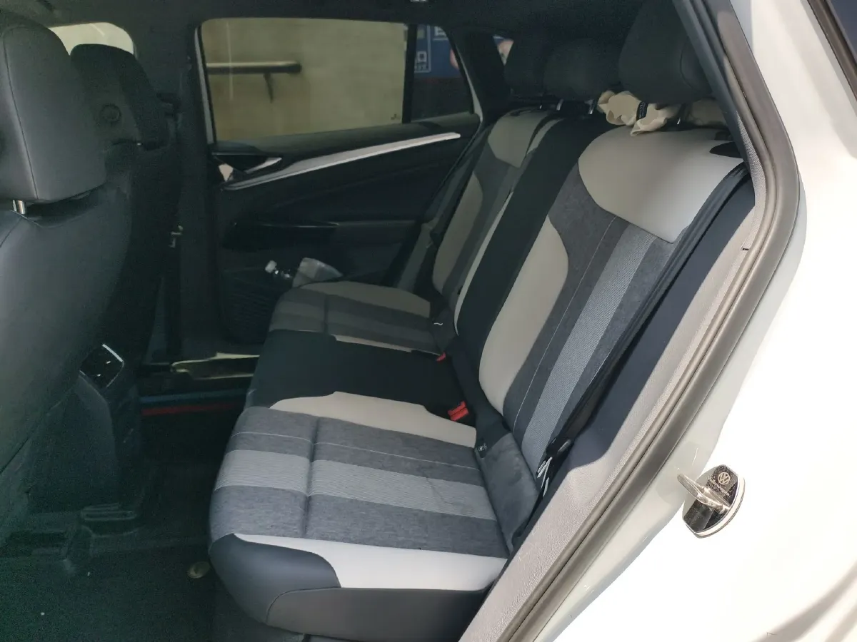 2022 Volkswagen ID.4 Crozz BEV 55.7KWH,autocango,china used car exporter,china ev exporter,chinese used car exporter,chinese used ev exporter