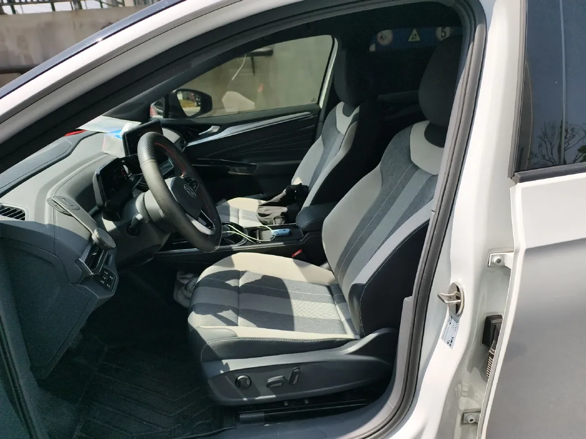 2022 Volkswagen ID.4 Crozz BEV 55.7KWH,autocango,china used car exporter,china ev exporter,chinese used car exporter,chinese used ev exporter