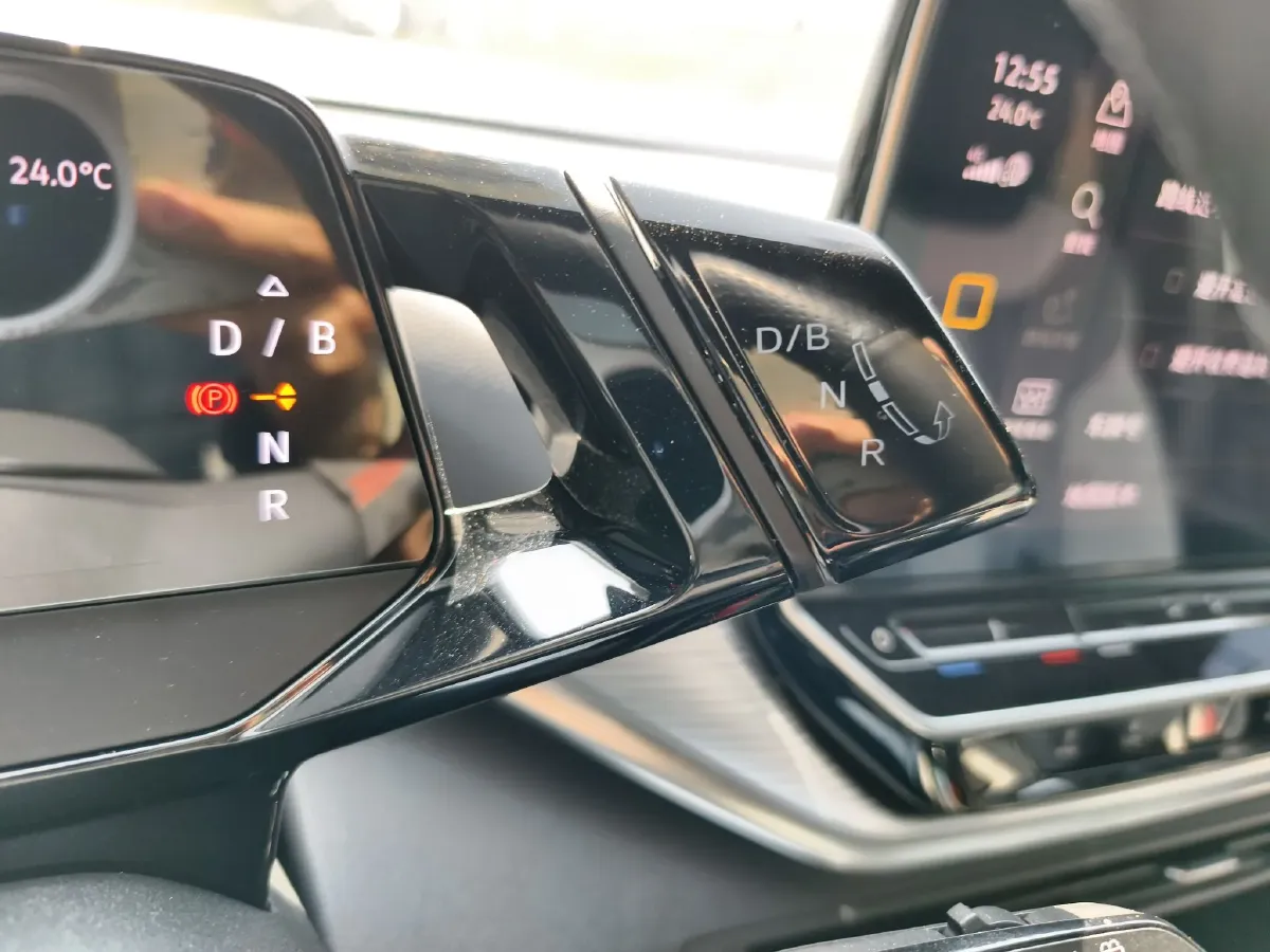 2022 Volkswagen ID.4 Crozz BEV 55.7KWH,autocango,china used car exporter,china ev exporter,chinese used car exporter,chinese used ev exporter