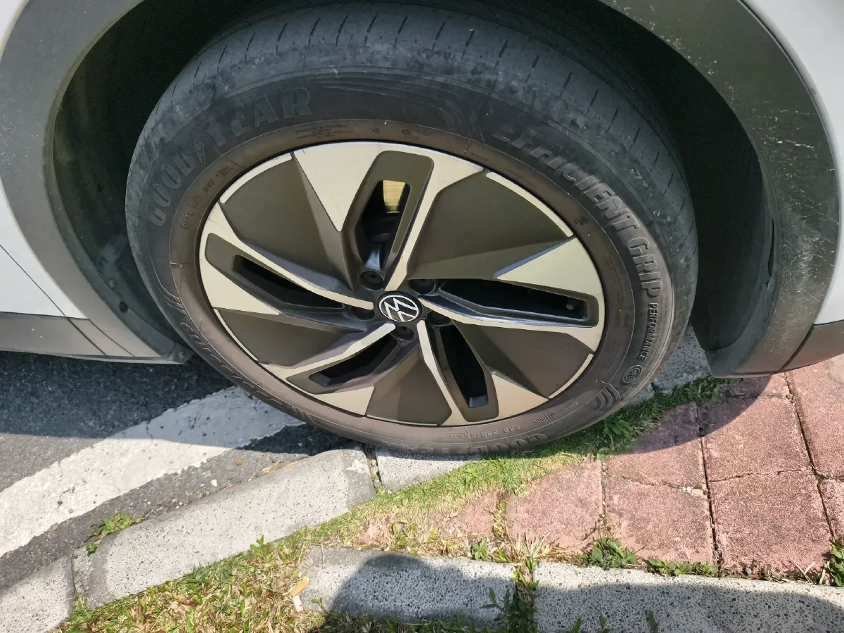 2022 Volkswagen ID.4 Crozz BEV 55.7KWH,autocango,china used car exporter,china ev exporter,chinese used car exporter,chinese used ev exporter