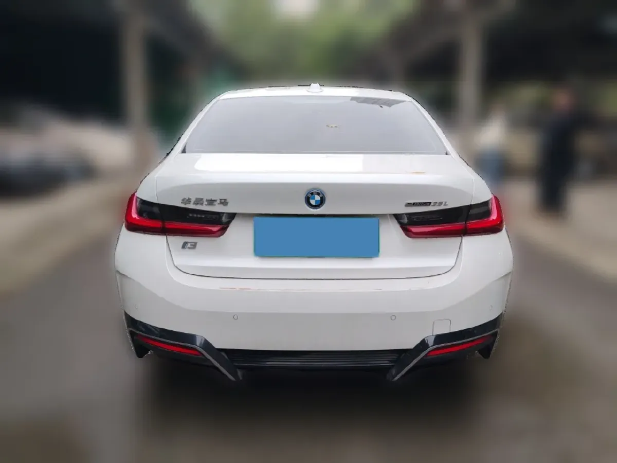 2024 BMW i3 BEV 70KWH,autocango,china used car exporter,china ev exporter,chinese used car exporter,chinese used ev exporter