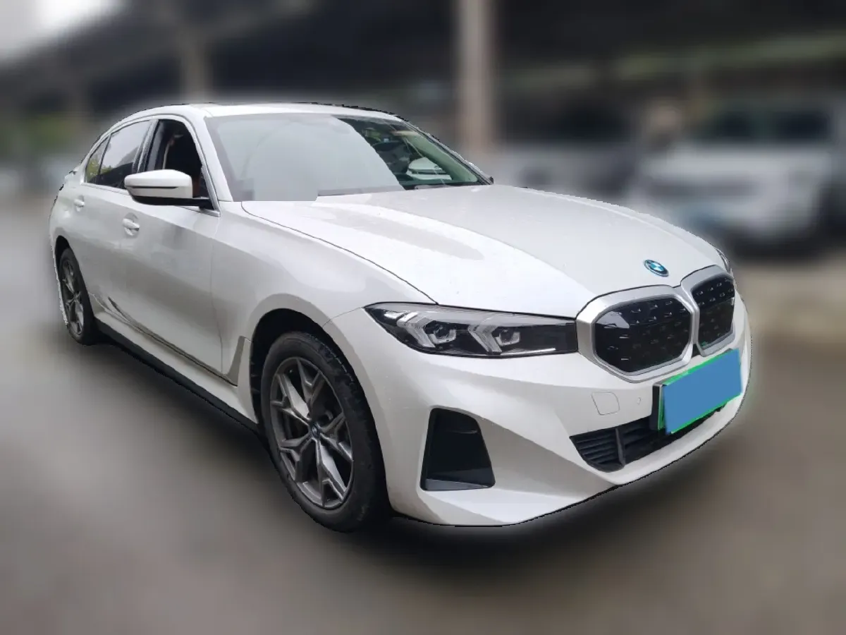 2024 BMW i3 BEV 70KWH,autocango,china used car exporter,china ev exporter,chinese used car exporter,chinese used ev exporter