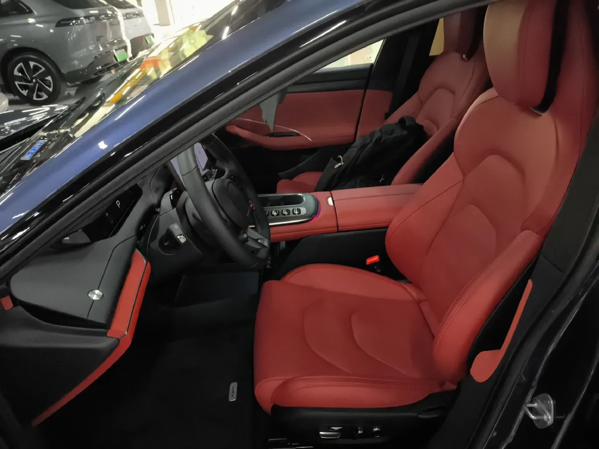 2024 MI SU7 BEV 101KWH,autocango,china used car exporter,china ev exporter,chinese used car exporter,chinese used ev exporter