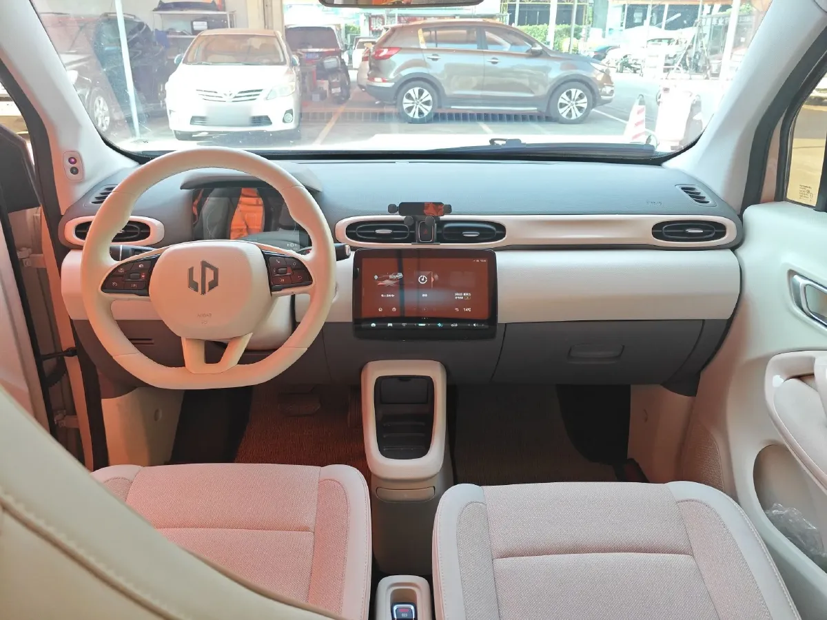 2023 Leapmotor T03 BEV 41.3KWH,autocango,china used car exporter,china ev exporter,chinese used car exporter,chinese used ev exporter