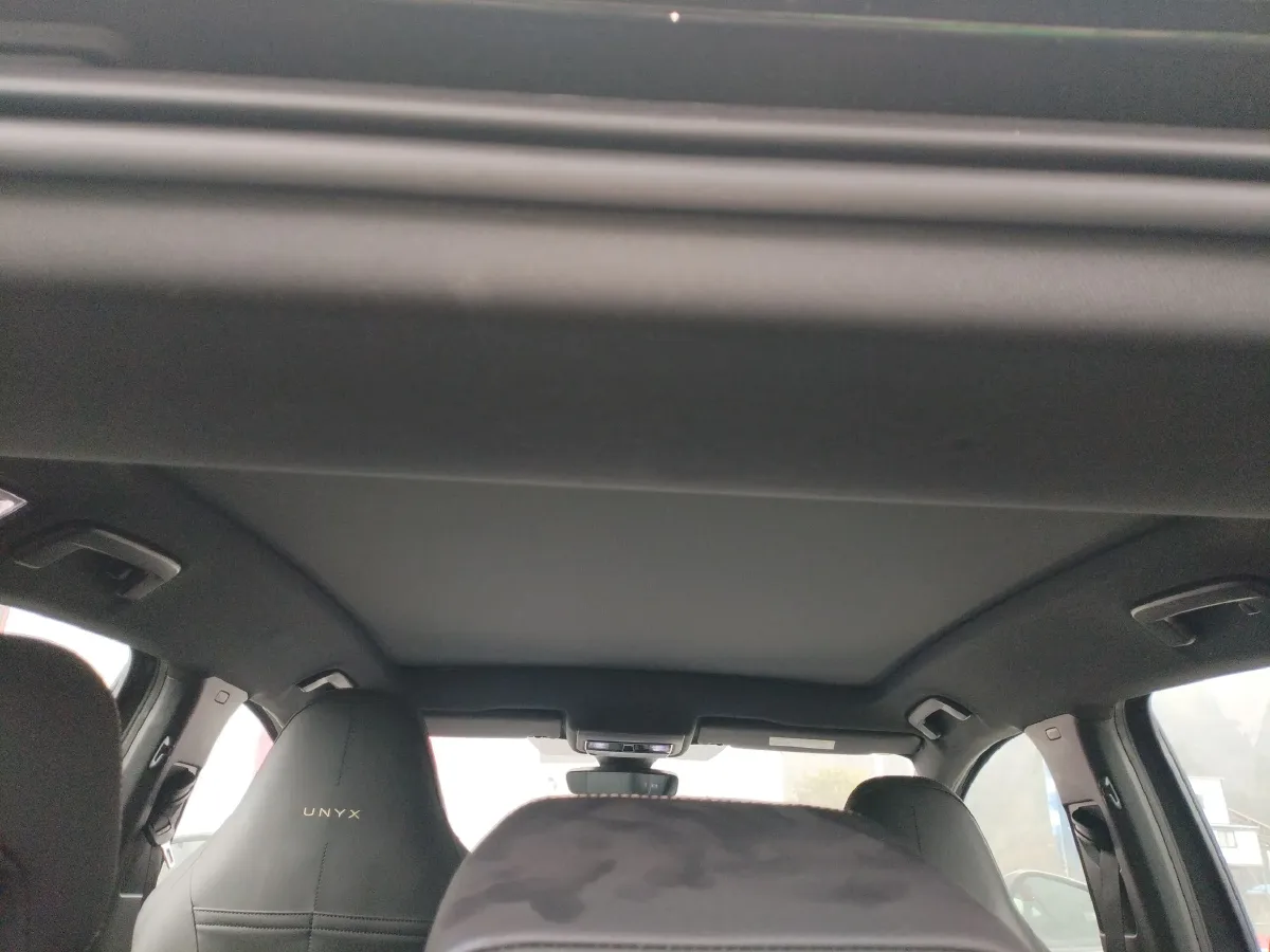 2024 Volkswagen ID.UNYX 06 BEV 82.4KWH,autocango,china used car exporter,china ev exporter,chinese used car exporter,chinese used ev exporter