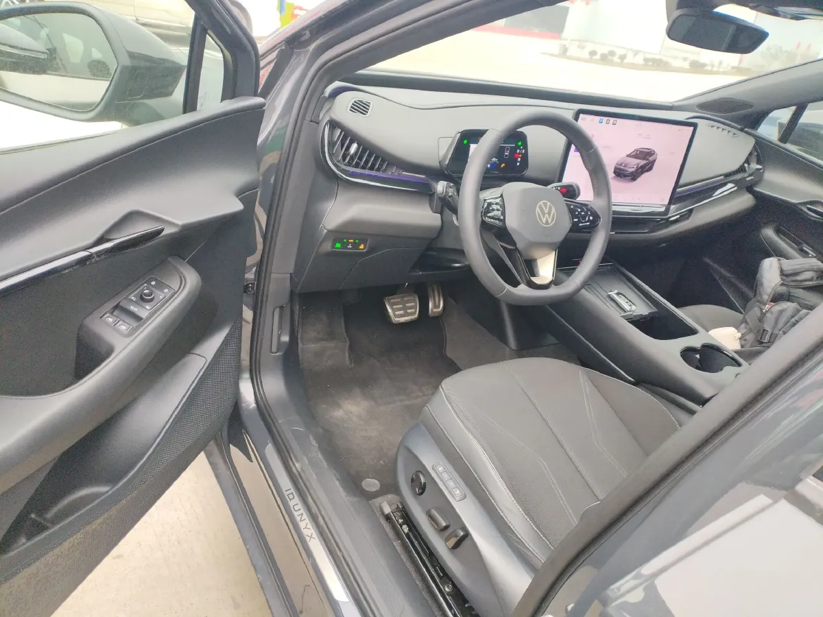 2024 Volkswagen ID.UNYX 06 BEV 82.4KWH,autocango,china used car exporter,china ev exporter,chinese used car exporter,chinese used ev exporter