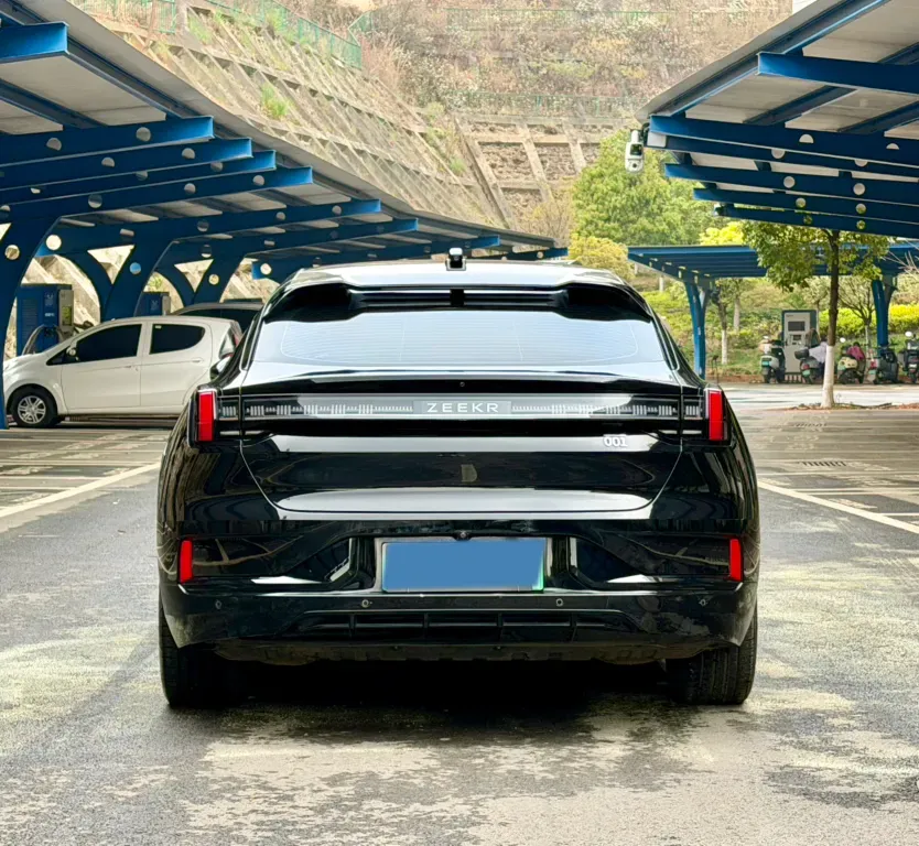 2023 Zeekr 001 BEV 86KWH,autocango,china used car exporter,china ev exporter,chinese used car exporter,chinese used ev exporter