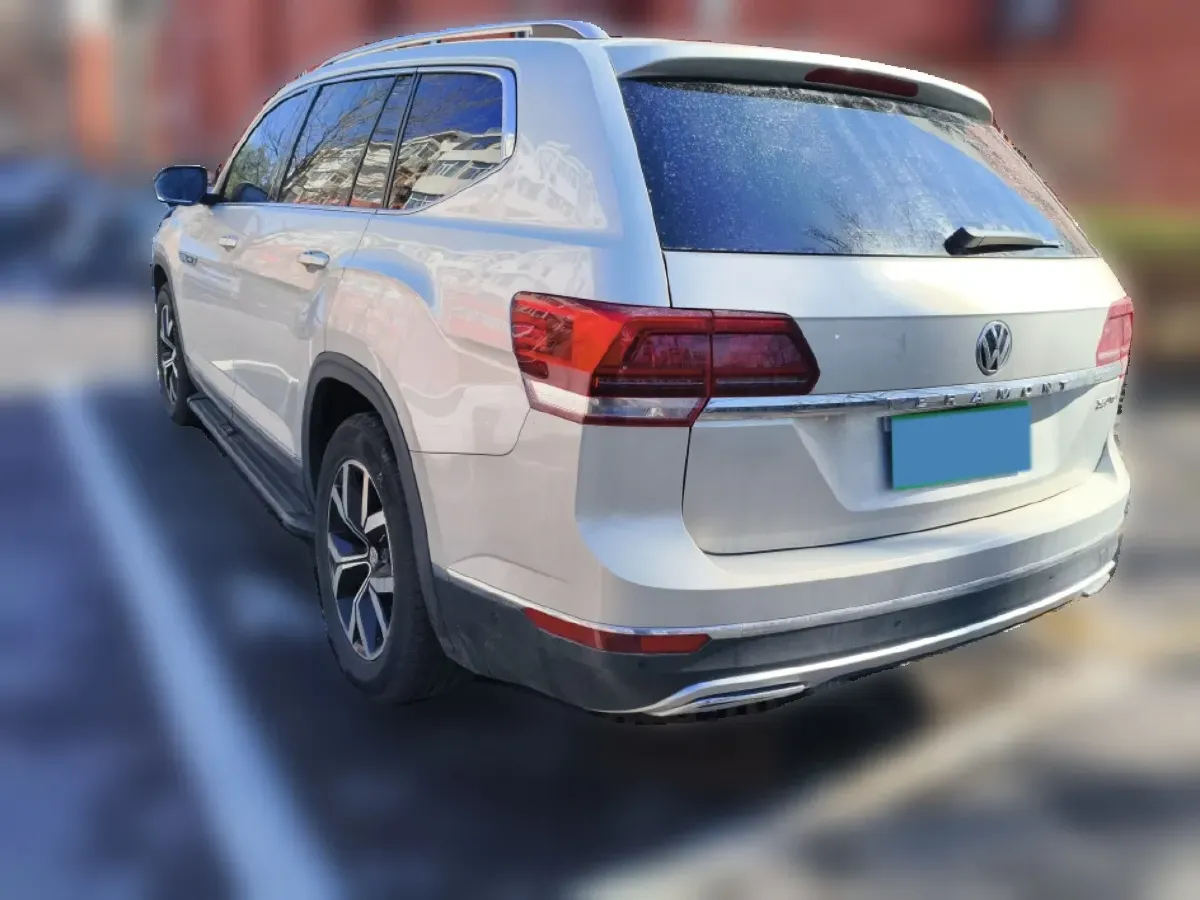 2019 Volkswagen Teramont 2.0T 220HP L4 7DCT,autocango,china used car exporter,china ev exporter,chinese used car exporter,chinese used ev exporter