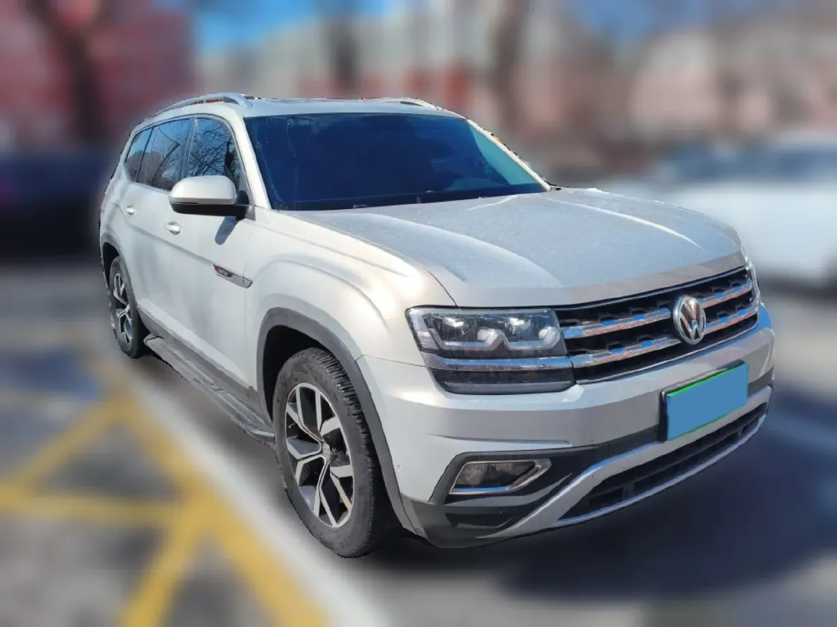 2019 Volkswagen Teramont 2.0T 220HP L4 7DCT,autocango,china used car exporter,china ev exporter,chinese used car exporter,chinese used ev exporter