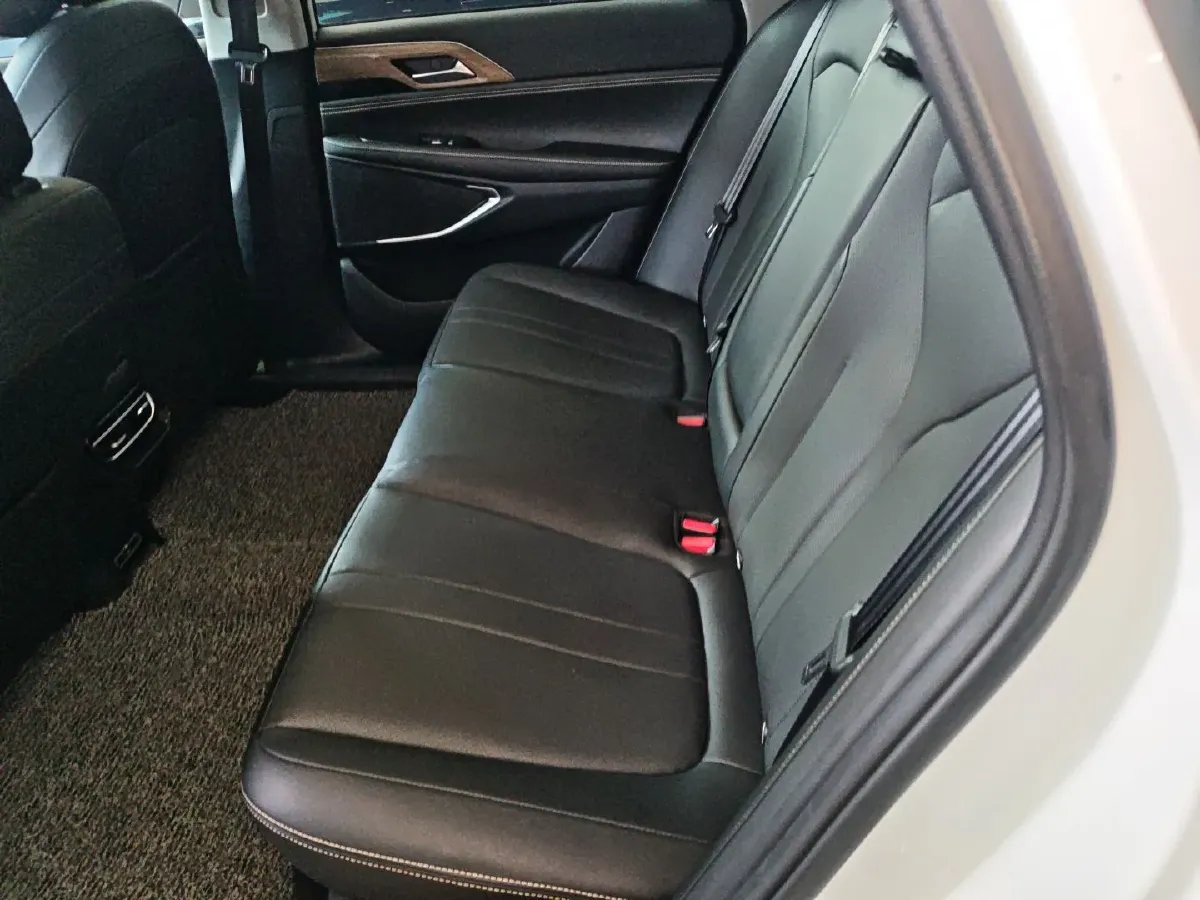 2024 Xpeng P5 BEV 55.4KWH,autocango,china used car exporter,china ev exporter,chinese used car exporter,chinese used ev exporter