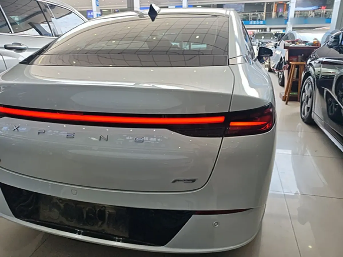 2024 Xpeng P5 BEV 55.4KWH,autocango,china used car exporter,china ev exporter,chinese used car exporter,chinese used ev exporter