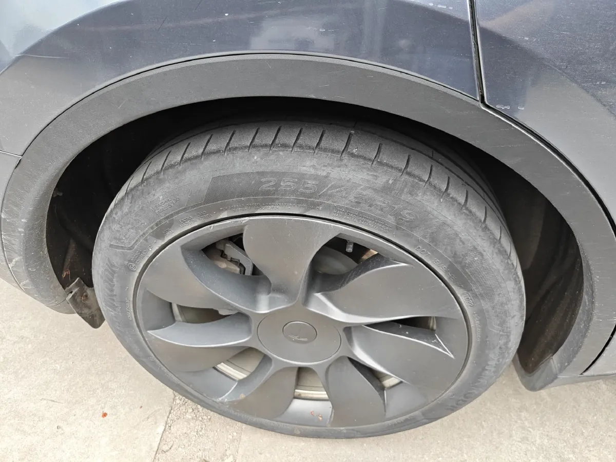 2022 Tesla Model Y BEV 60KWH,autocango,china used car exporter,china ev exporter,chinese used car exporter,chinese used ev exporter