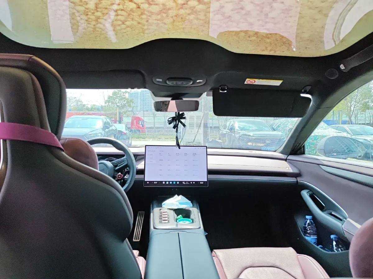 2024 MI SU7 BEV 101KWH,autocango,china used car exporter,china ev exporter,chinese used car exporter,chinese used ev exporter