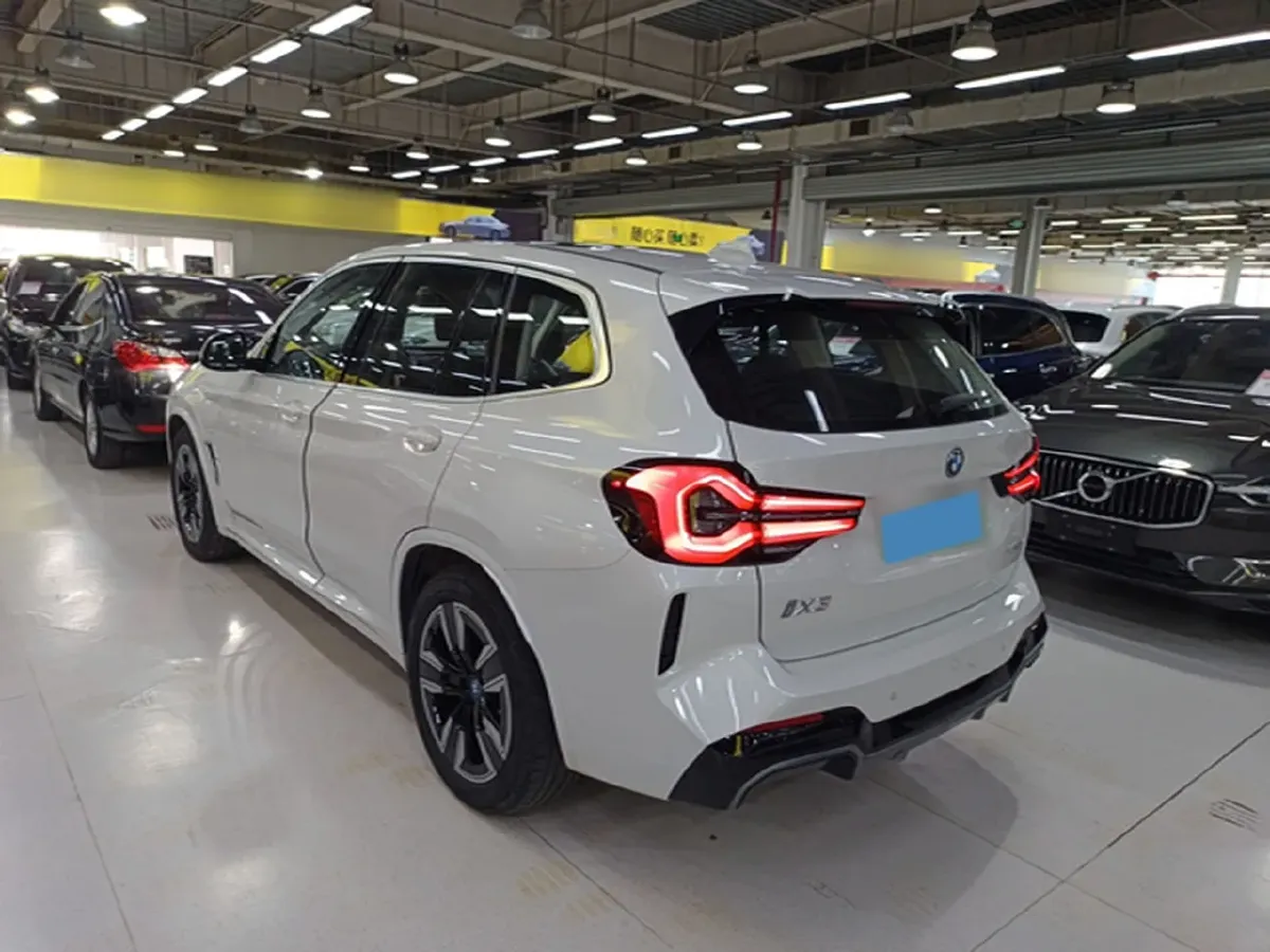2023 BMW iX3 BEV 80KWH,autocango,china used car exporter,china ev exporter,chinese used car exporter,chinese used ev exporter