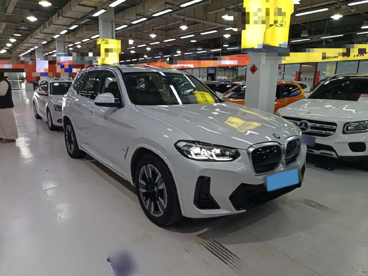 2023 BMW iX3 BEV 80KWH,autocango,china used car exporter,china ev exporter,chinese used car exporter,chinese used ev exporter
