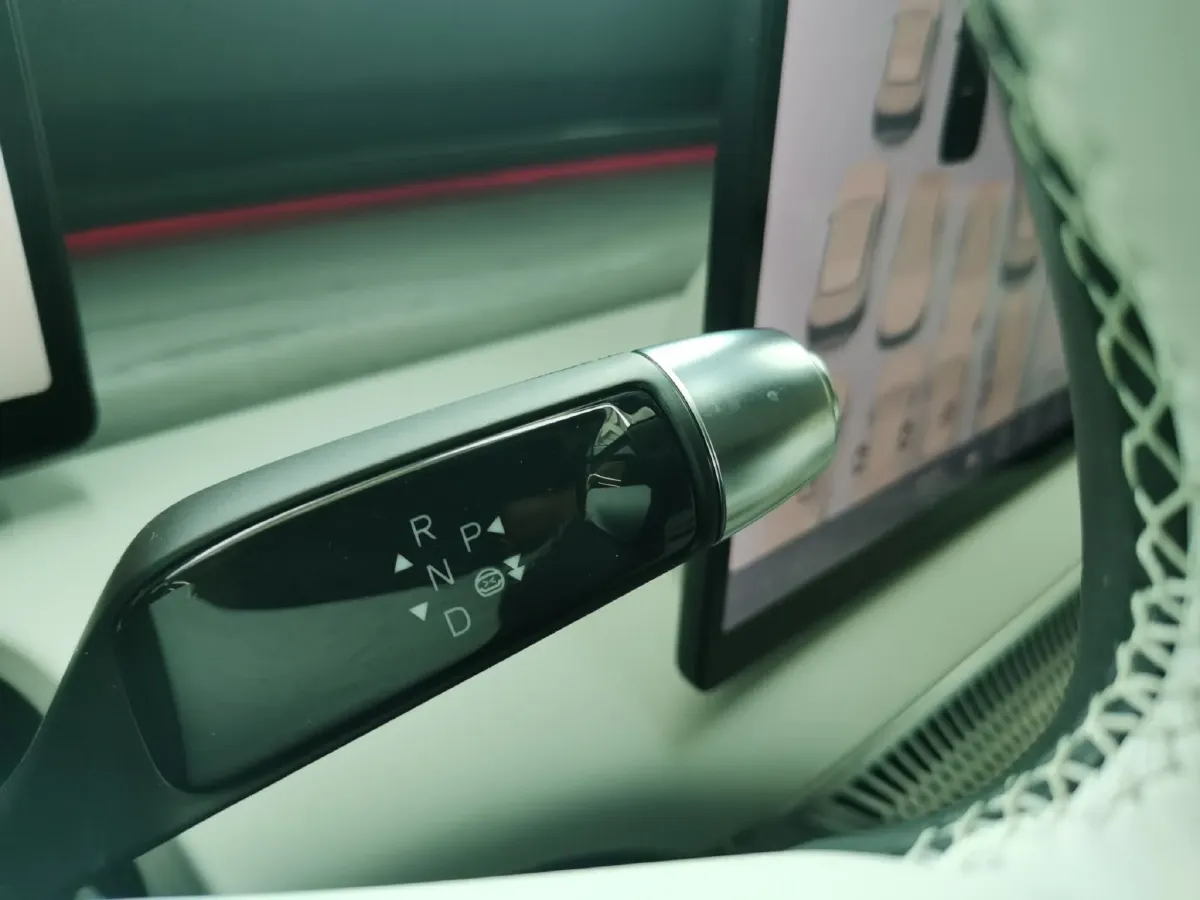 2024 Xpeng X9 BEV 101.5KWH,autocango,china used car exporter,china ev exporter,chinese used car exporter,chinese used ev exporter