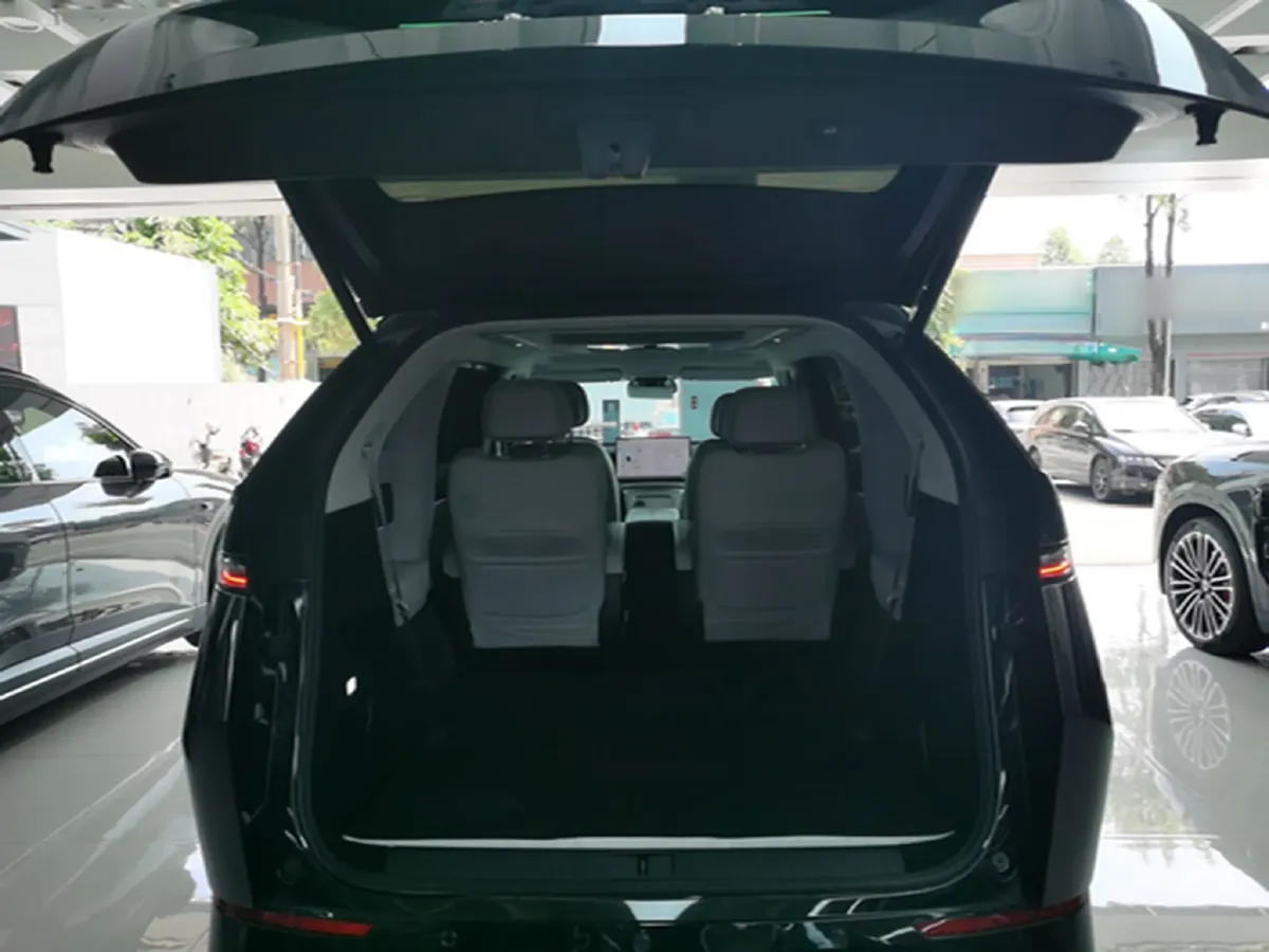 2024 Xpeng X9 BEV 101.5KWH,autocango,china used car exporter,china ev exporter,chinese used car exporter,chinese used ev exporter