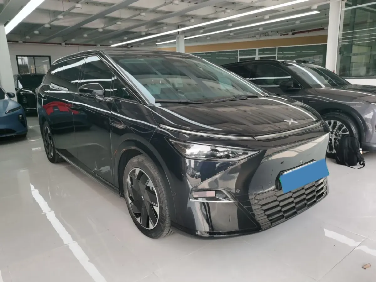 2024 Xpeng X9 BEV 101.5KWH,autocango,china used car exporter,china ev exporter,chinese used car exporter,chinese used ev exporter